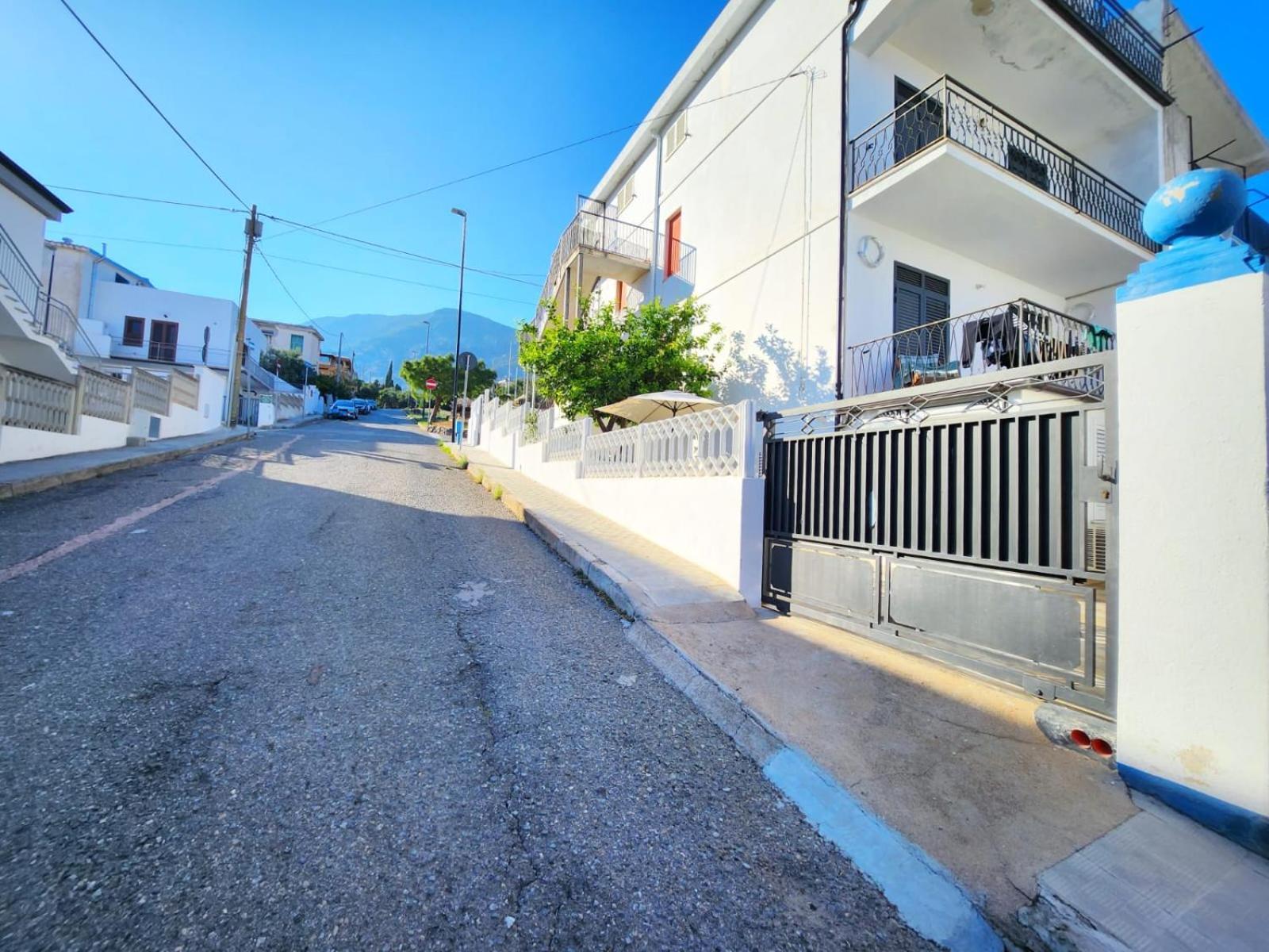 Casa Al Mare Orchidea - Motoparking - Wifi Free - Ac Cala Gonone Eksteriør billede